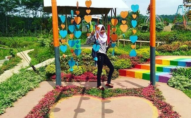 Taman Cinta Talagening Tempat Wisata Baru Di Purbalingga